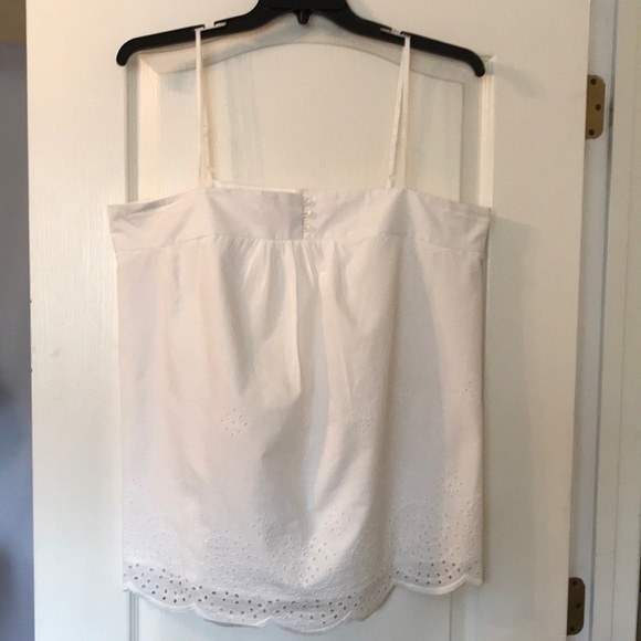 Nine West Tops - BIN6 Nine West White Delicate Eyelet Summer Tank with Spaghetti Straps